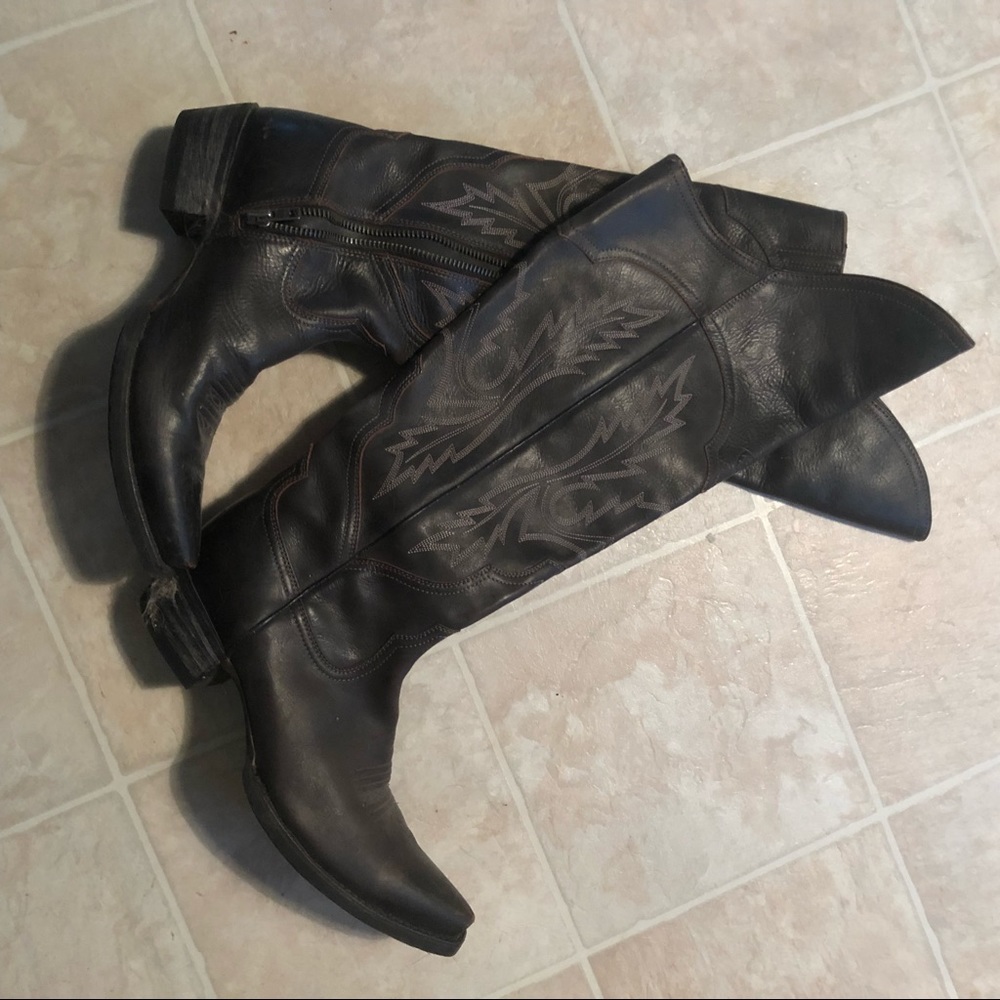 Over the knee ariat boots